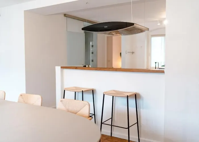 Stockholm Design In Historic District Lägenhet